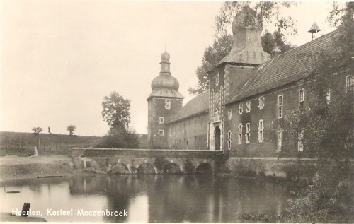 kasteelMeezenbroek.jpg